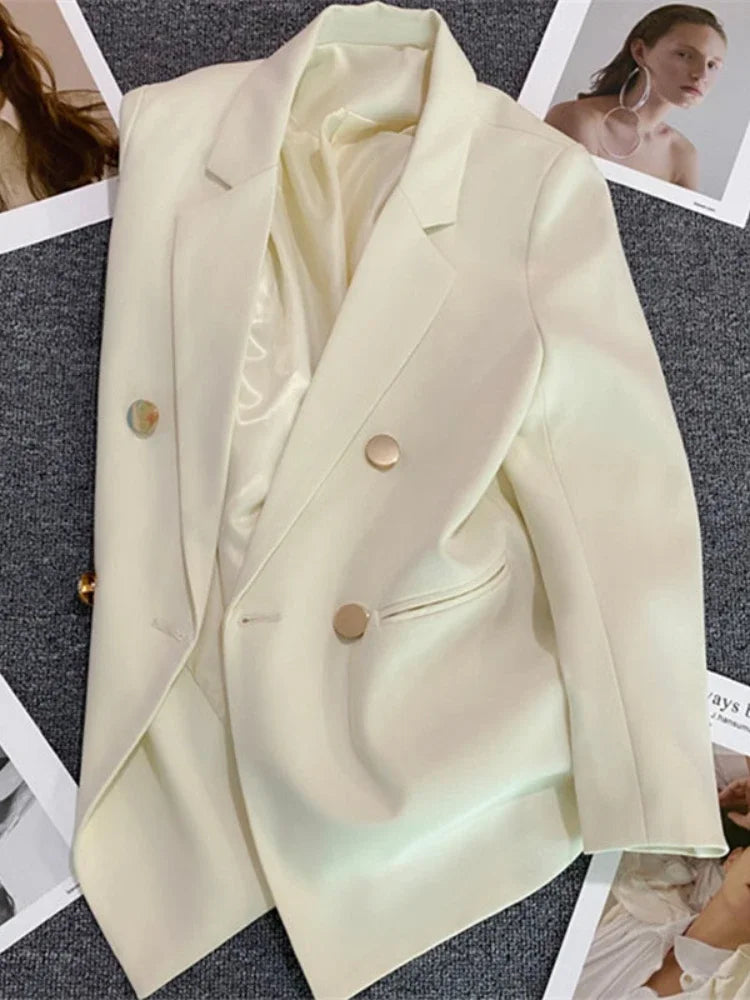 Pearl Elegance Blazer