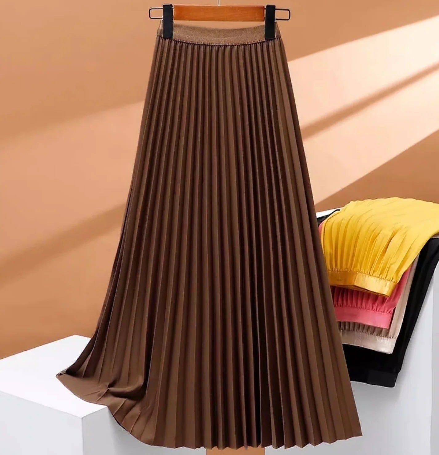 Vintage Grace Pleated Skirt