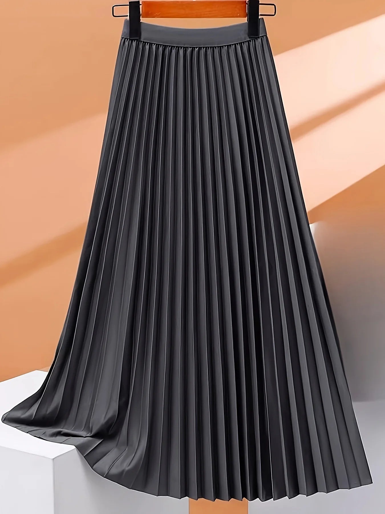 Vintage Grace Pleated Skirt